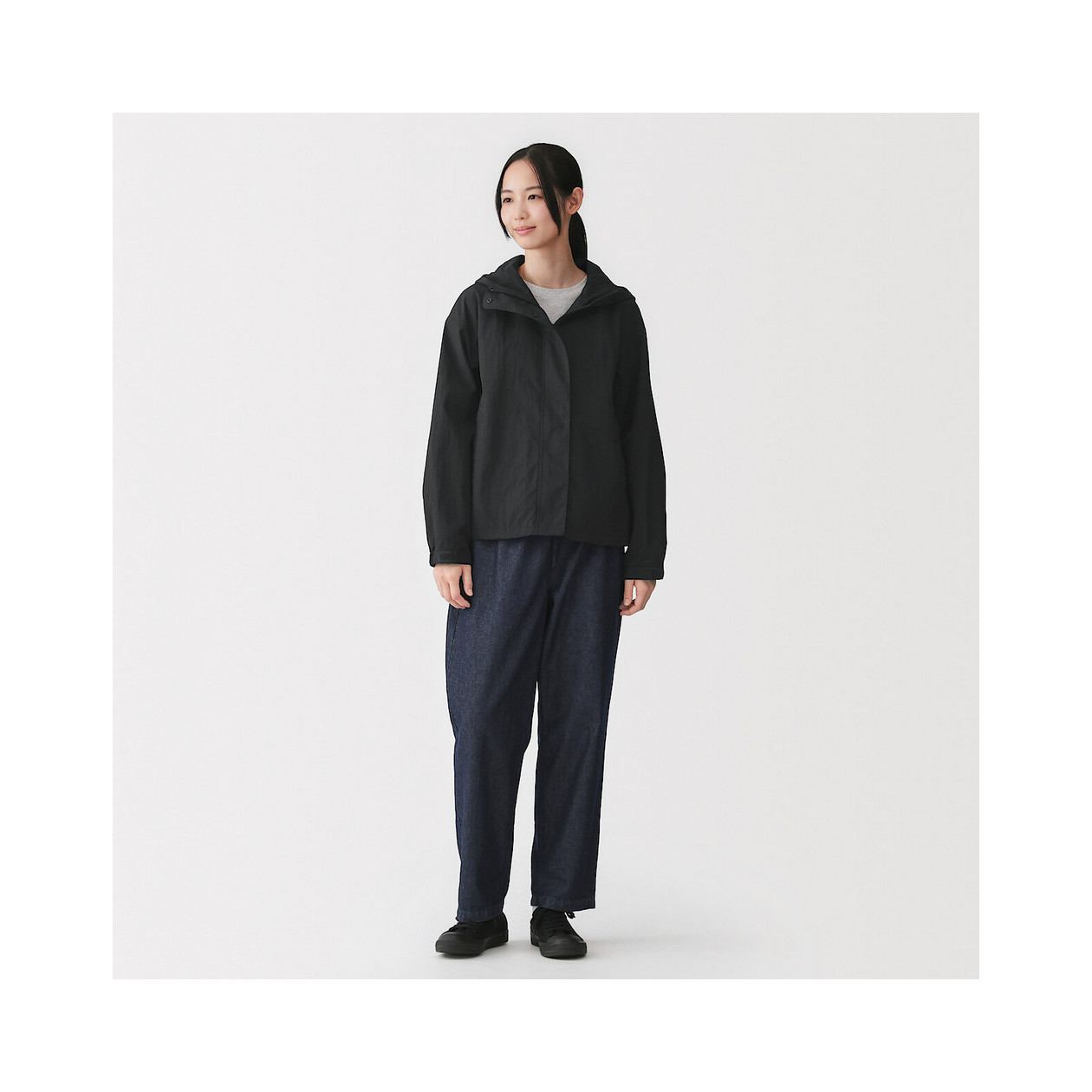 Kurtka wodoodporna granatowa