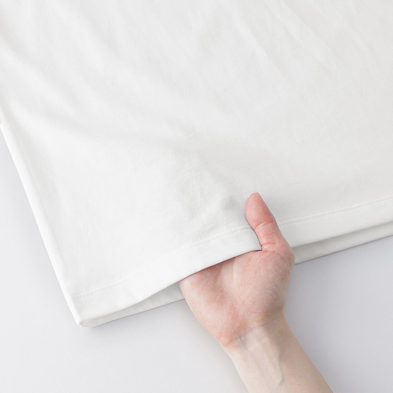 Bluzka z dekoltem w łódkę fioletowa