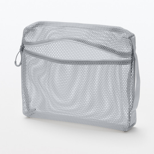 Saszetka z miękkiej siatki szara L