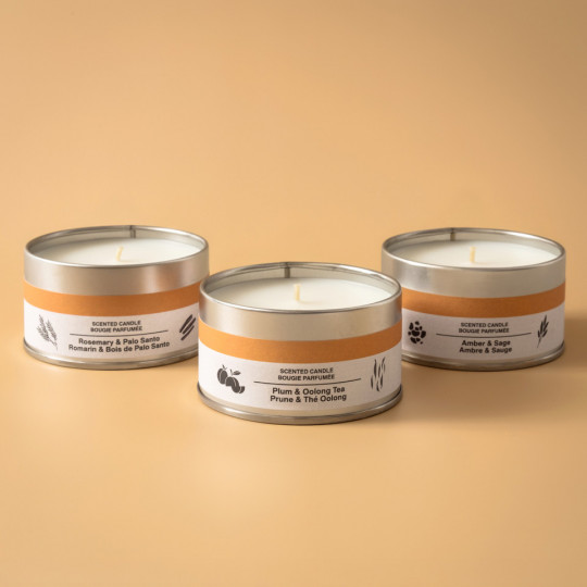 Świeca zapachowa w puszce rozmaryn i palo santo