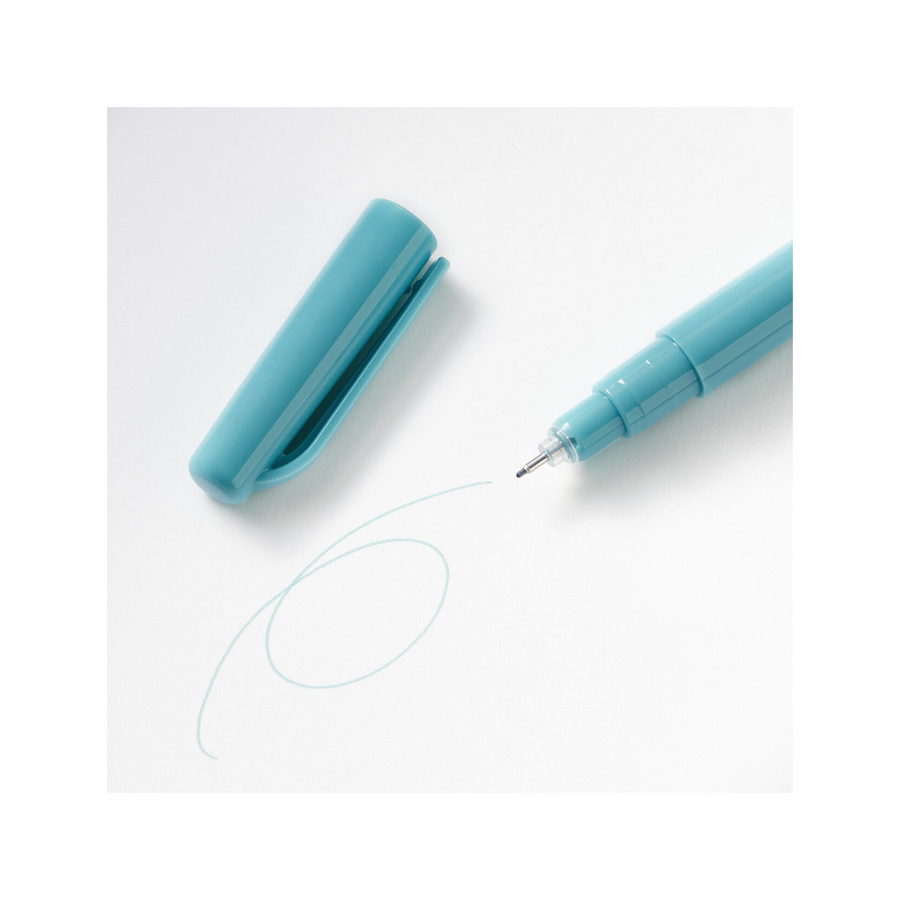 Cienkopis wodny szaroniebieski