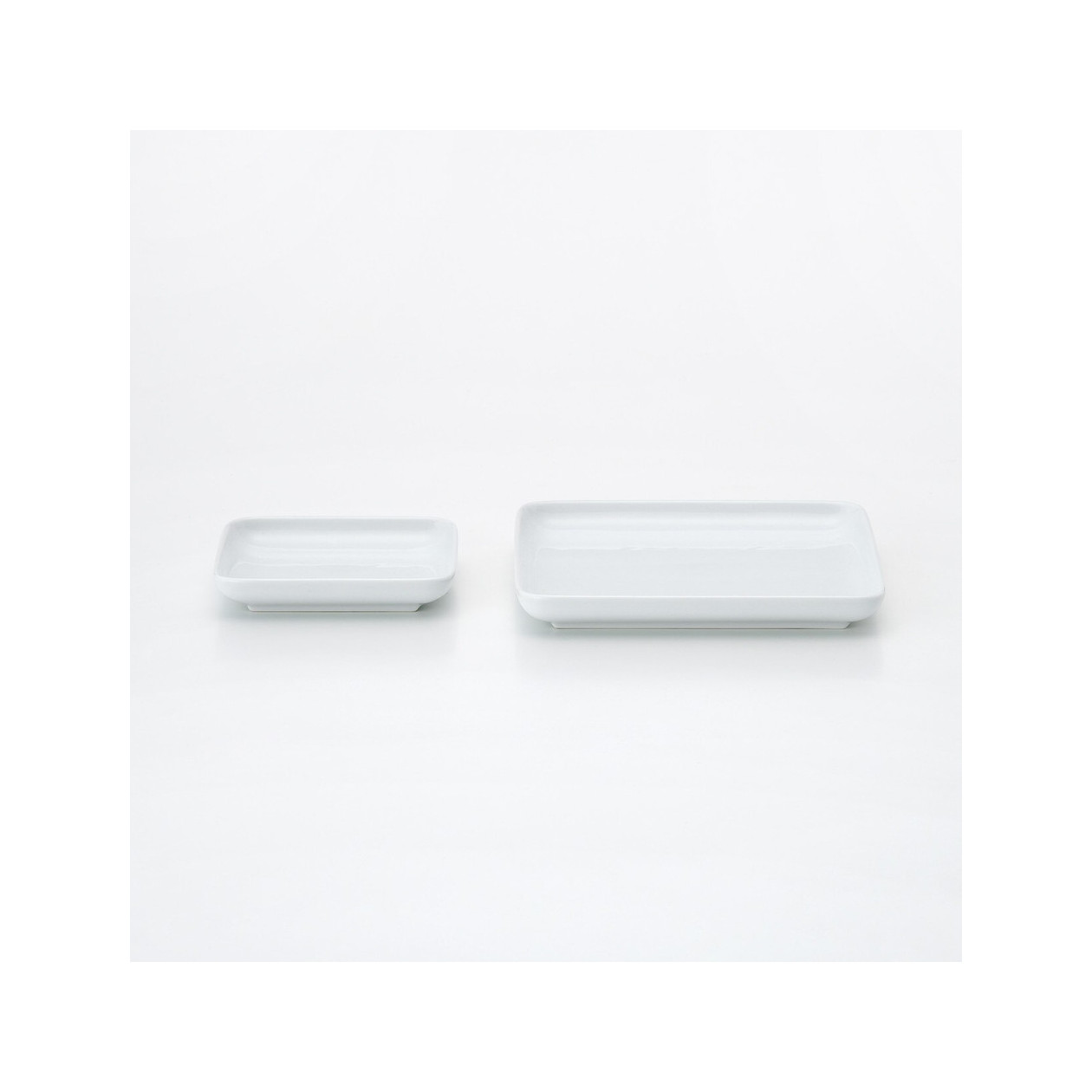 Talerz kwadratowy z porcelany Hakuji mały