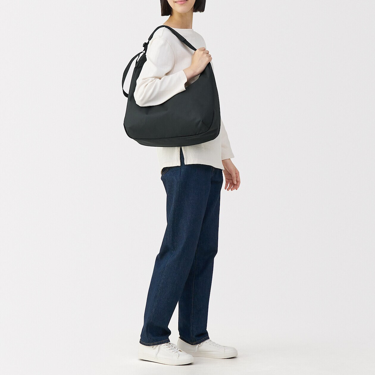 Torba listonoszka wodoodporna miękka czarna