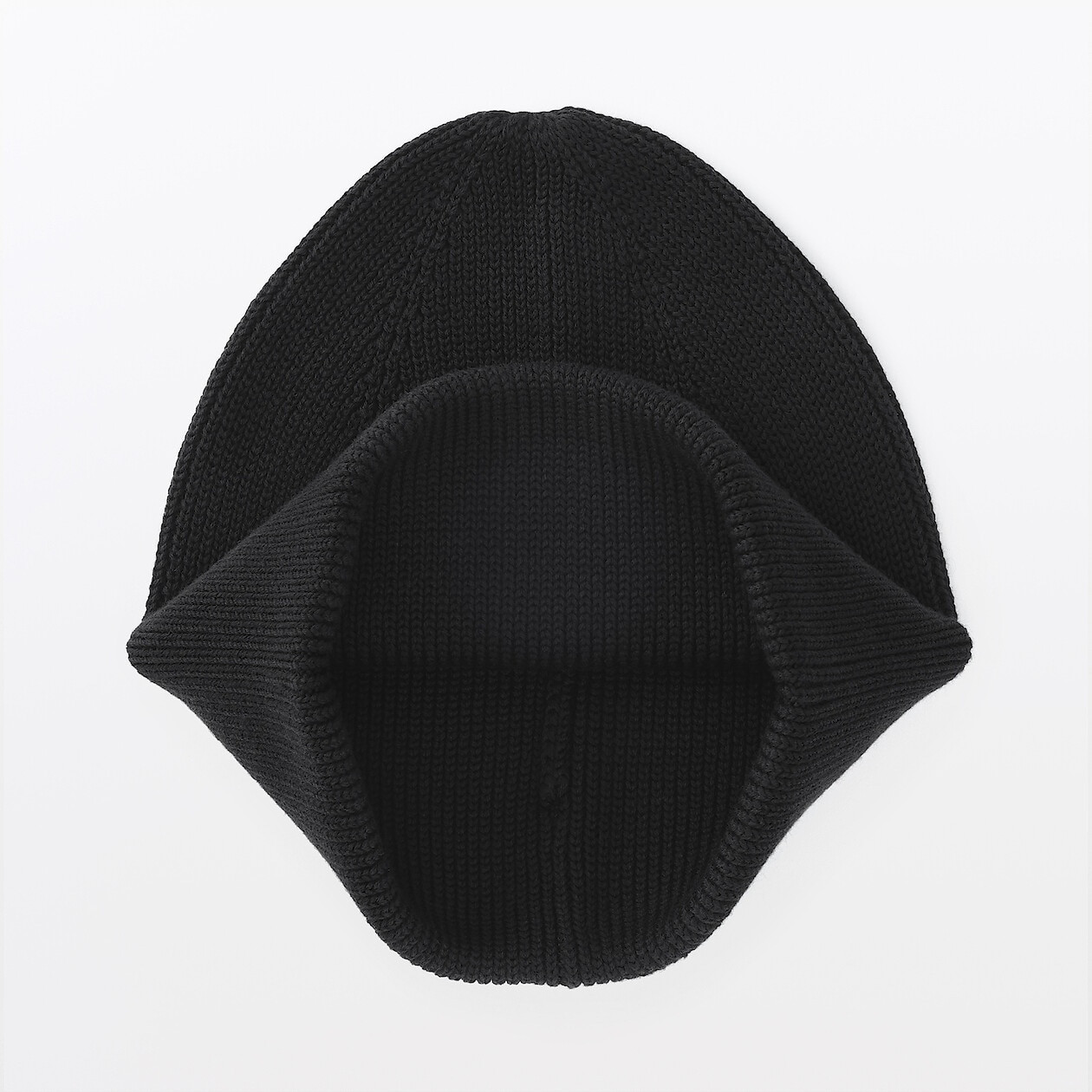 Czapka z jedwabiem czarna