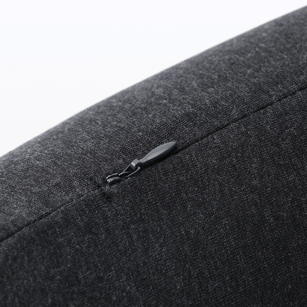 Poduszka podróżna na szyję czarna