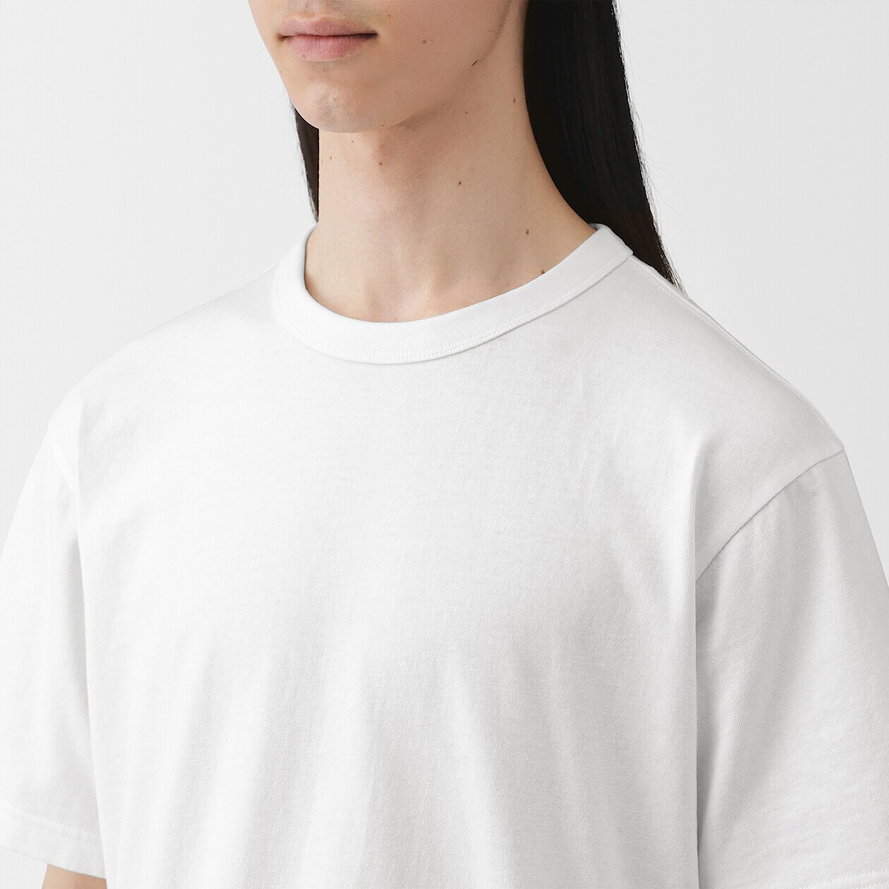 T-shirt z  grubo tkanej bawełny biały