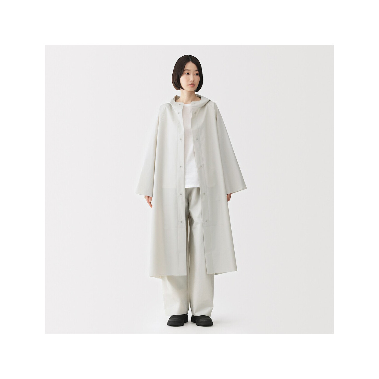 Spodnie przeciwdeszczowe docinane beżowy