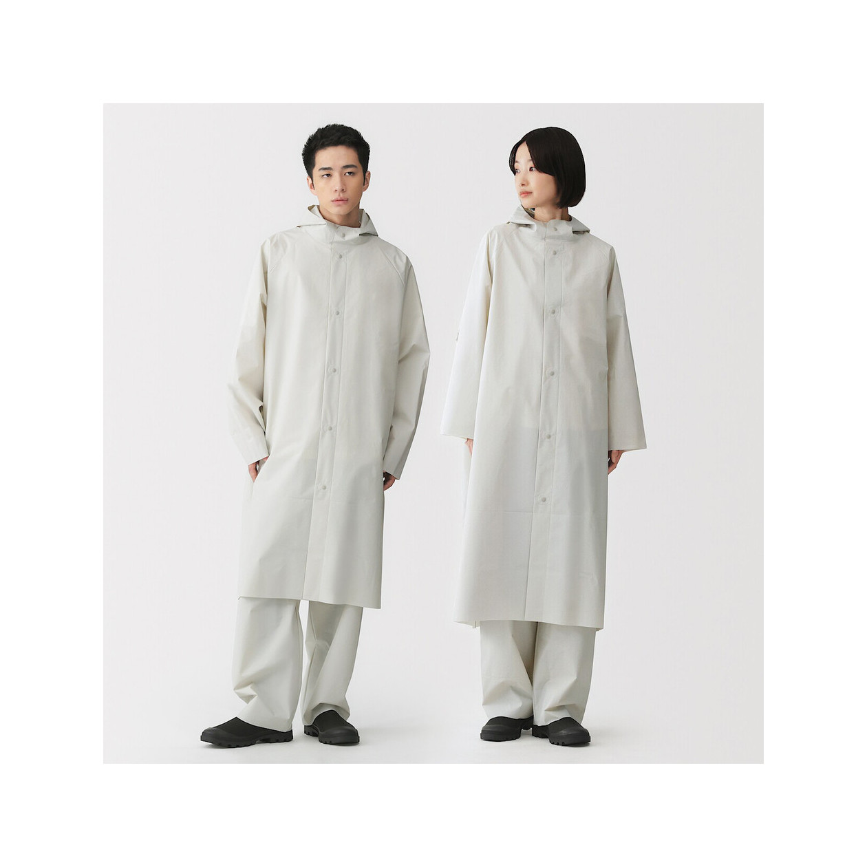 Płaszcz przeciwdeszczowy docinany beżowy