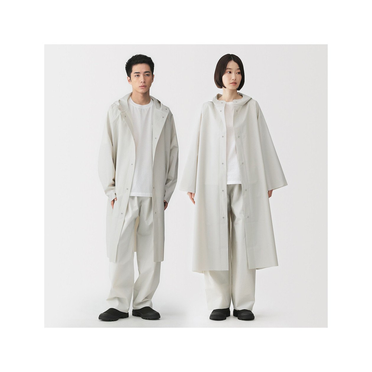 Płaszcz przeciwdeszczowy docinany beżowy