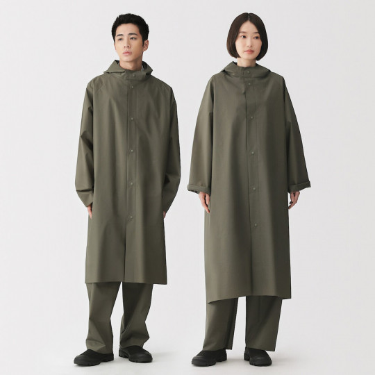 Płaszcz przeciwdeszczowy docinany zielony