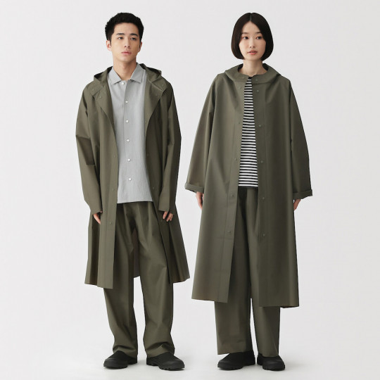 Płaszcz przeciwdeszczowy docinany zielony