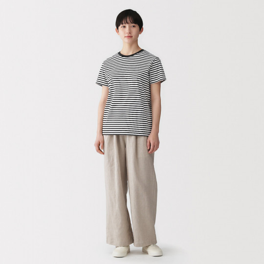 T-shirt w czarno-białe paski