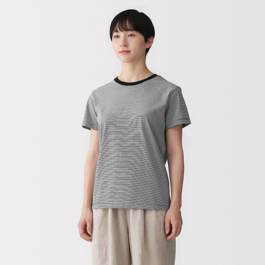 T-shirt w drobne czarno-białe paski