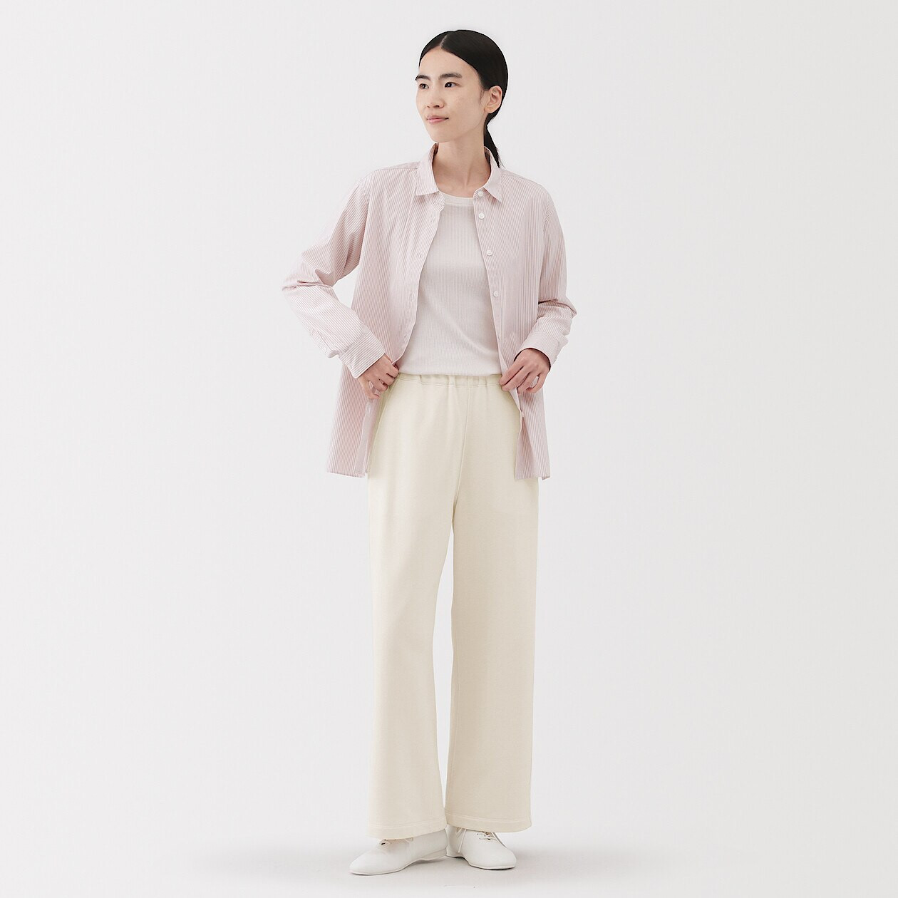 Spodnie rekreacyjne szerokie off white