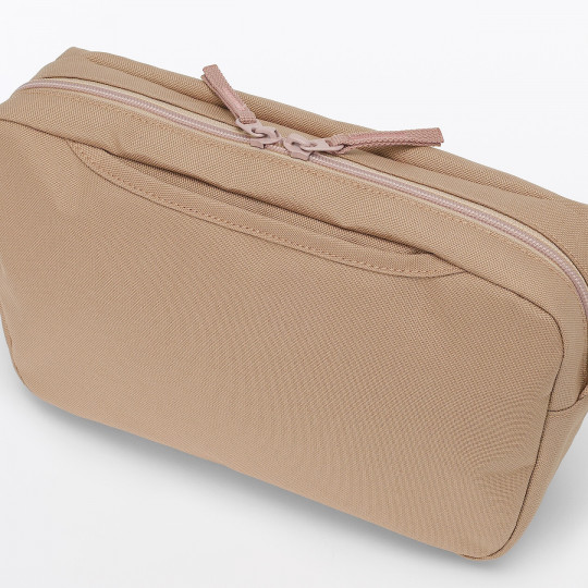 Torebka listonoszka różowa