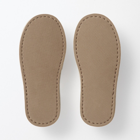 Kapcie igusa z odkrytymi palcami natural